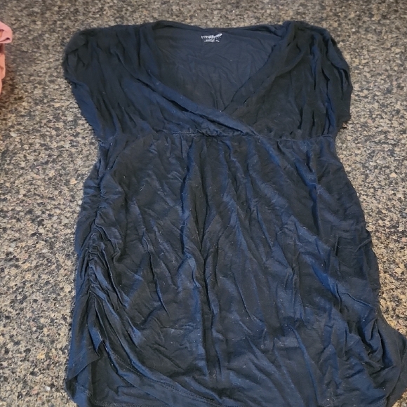 Maternity Tops Bundle - Picture 3 of 8